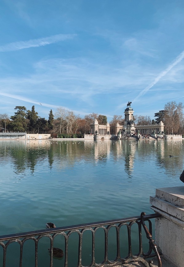 Place El Retiro Madrid