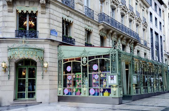 Restaurants Ladurée Paris Champs Elysées