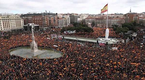 Place Plaza de Colón