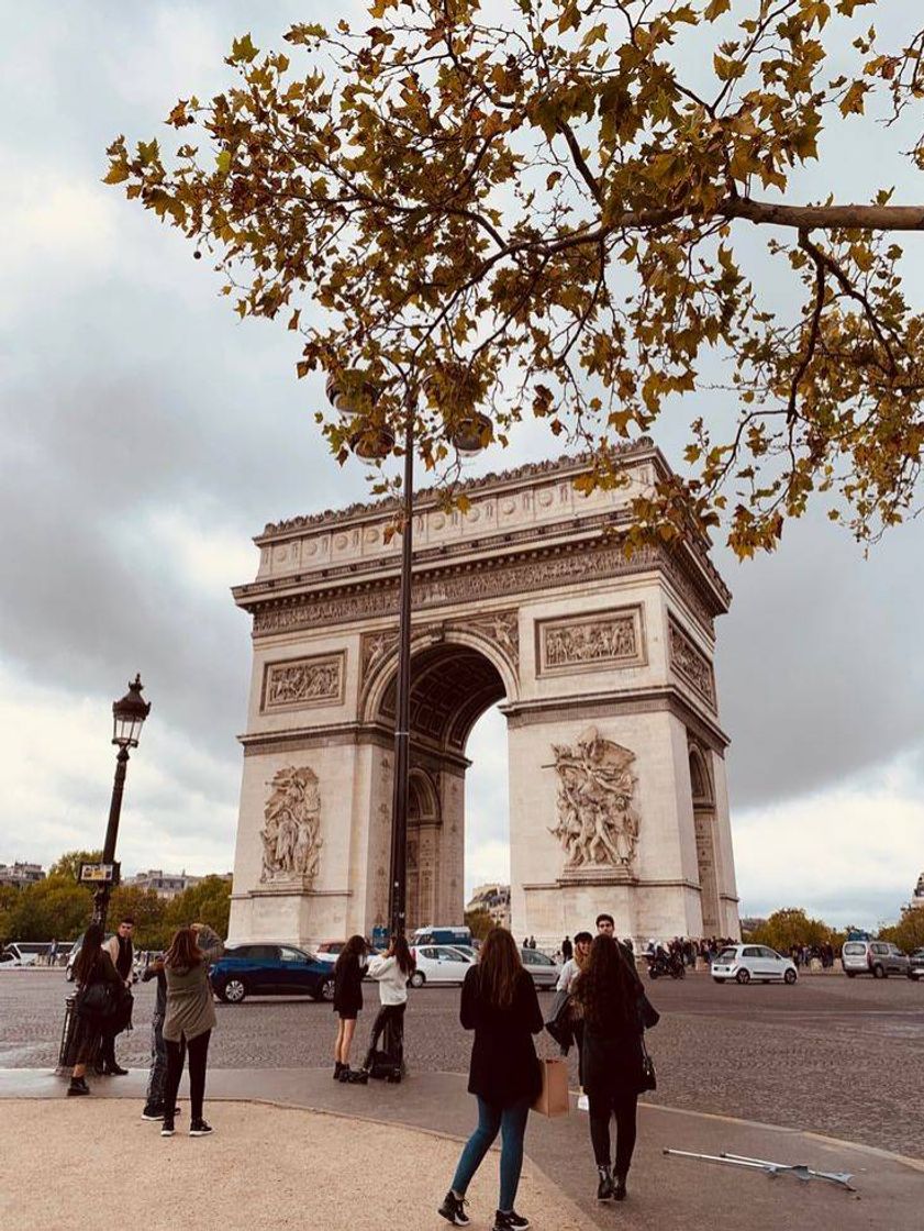 Place Arc de Triomf