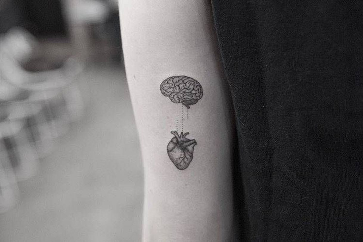 Social 🧠vs❤️