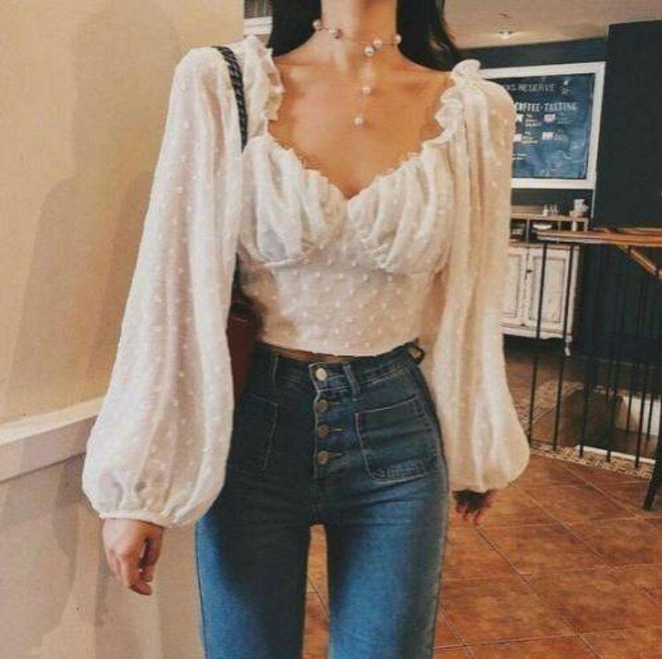 Fashion delicate white + jeans