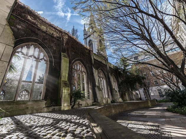 Place Saint Dunstan's Hill