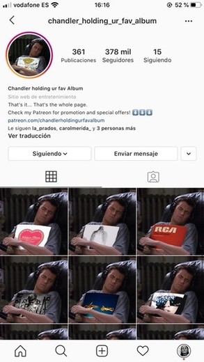 Chandler holding your fav álbum