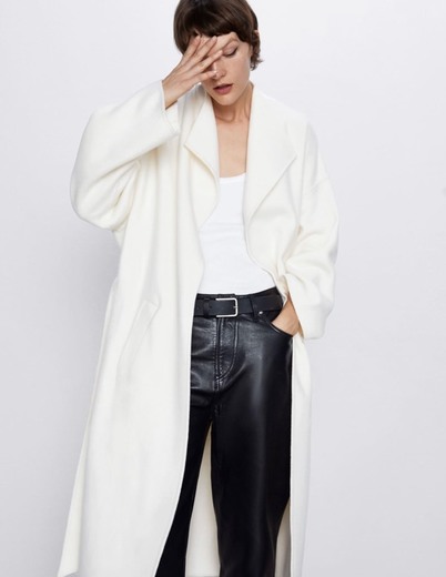 Belted white coat 