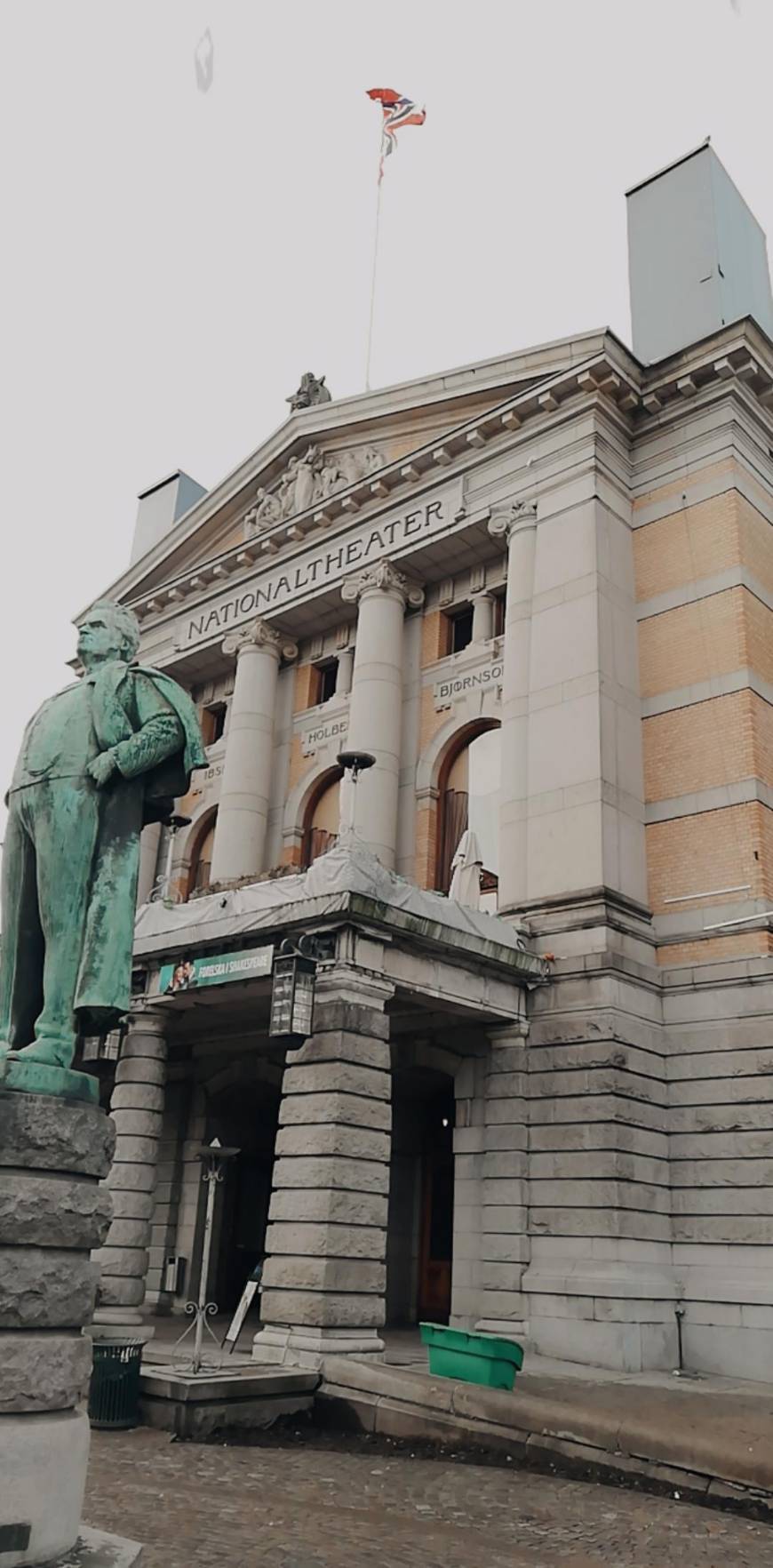 Place Nationaltheatret