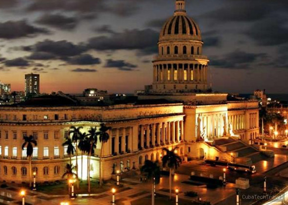 Place Capitolio Habana