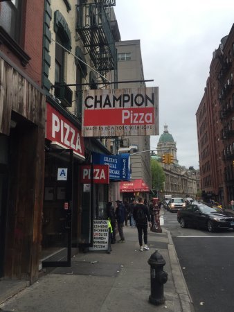 Restaurants Champion Pizza SoHo