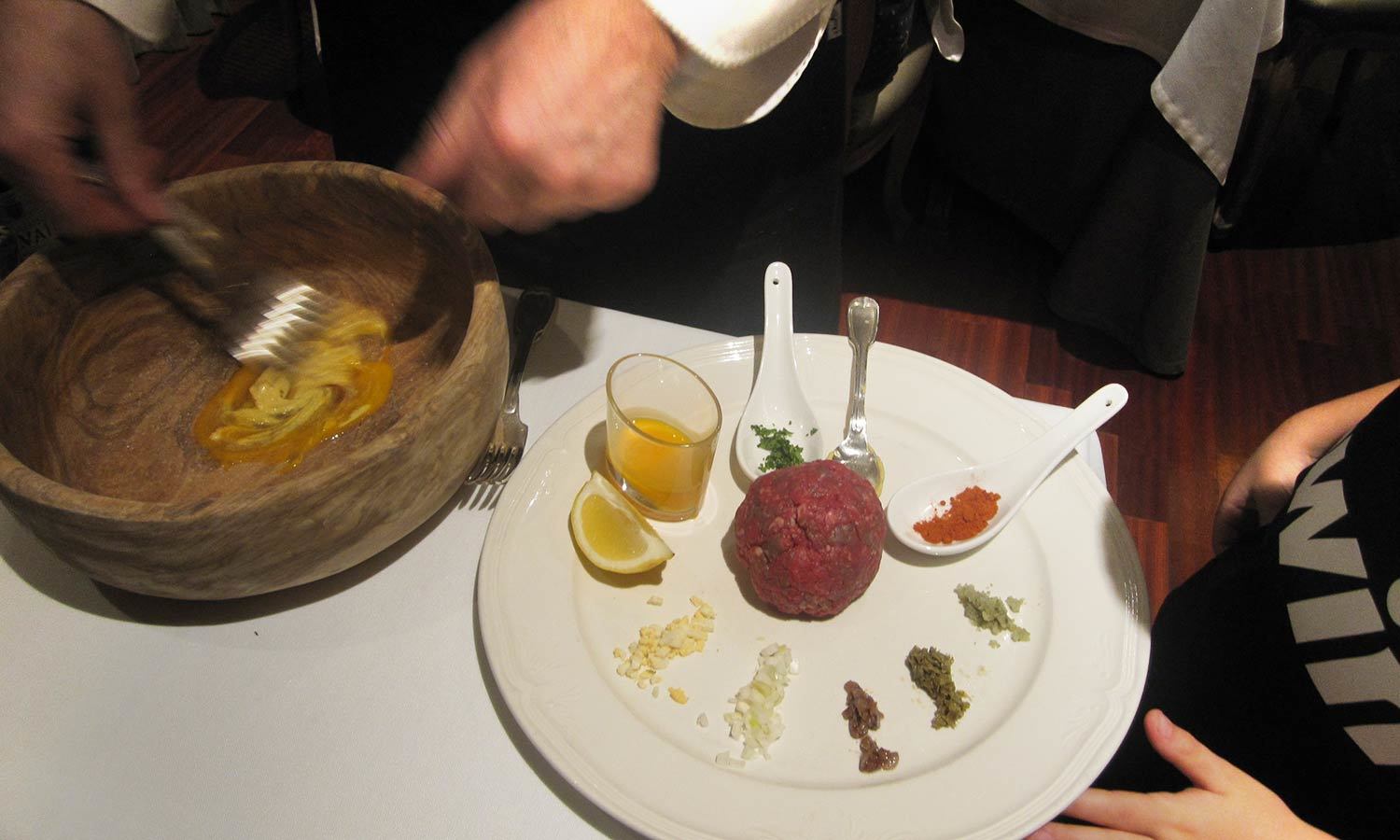 Restaurante en Zaragoza El Chalet - Especialistas en Steak Tartar