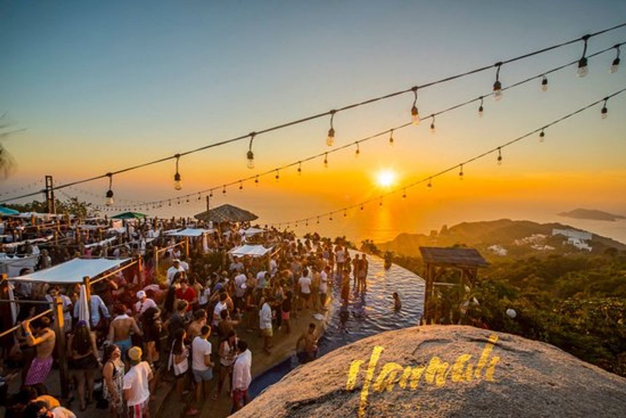 Hannah Sun Club