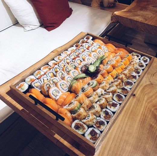 Art & Sushi 🍣 
