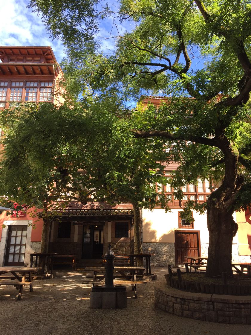 Restaurantes El Bodegón