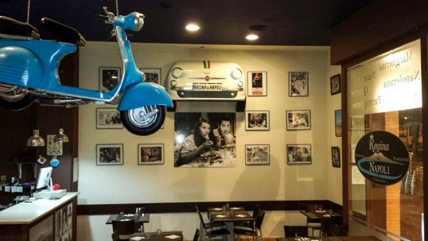 Restaurantes Pizzeria Regina di Napoli