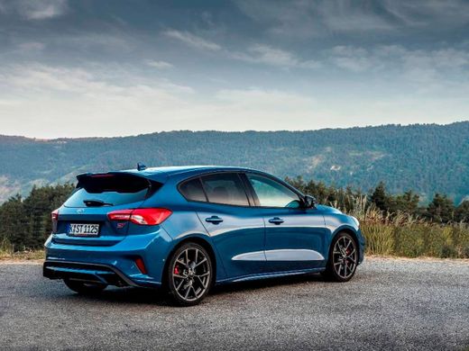 Ford Focus ST-Line - Diseño Deportivo