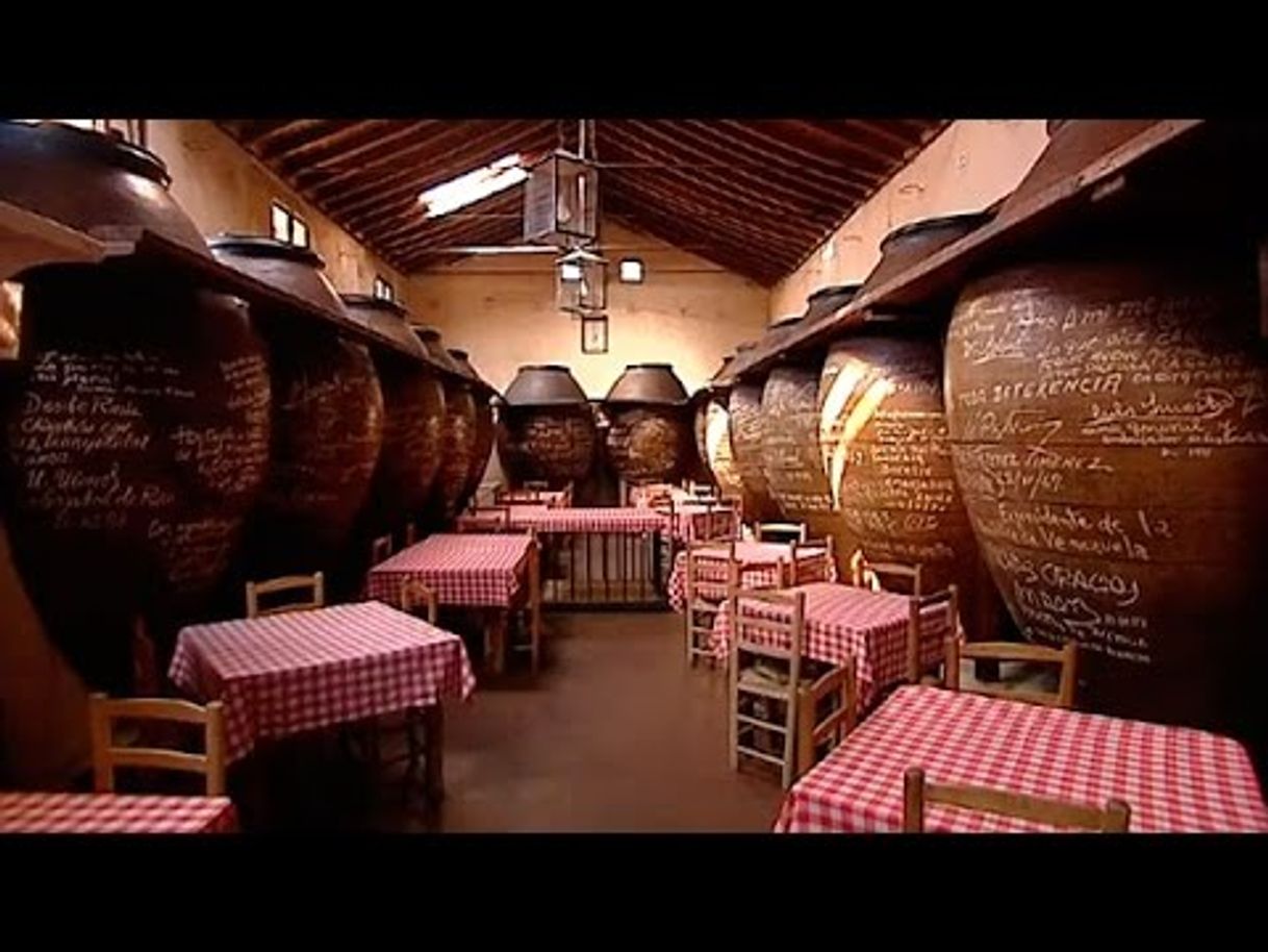 Restaurants Mesón Cuevas del Vino