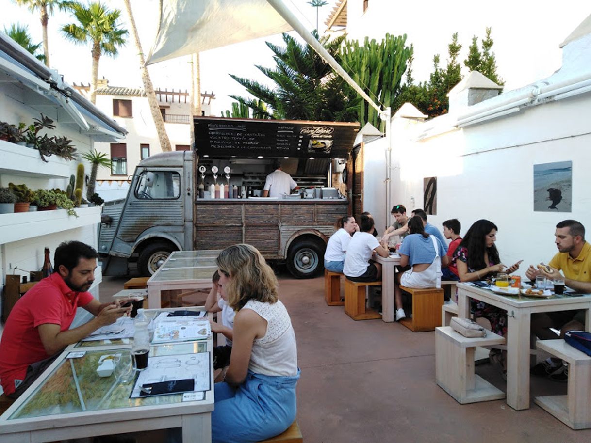 Restaurants Tapería cervecería artesanal CerveZahara