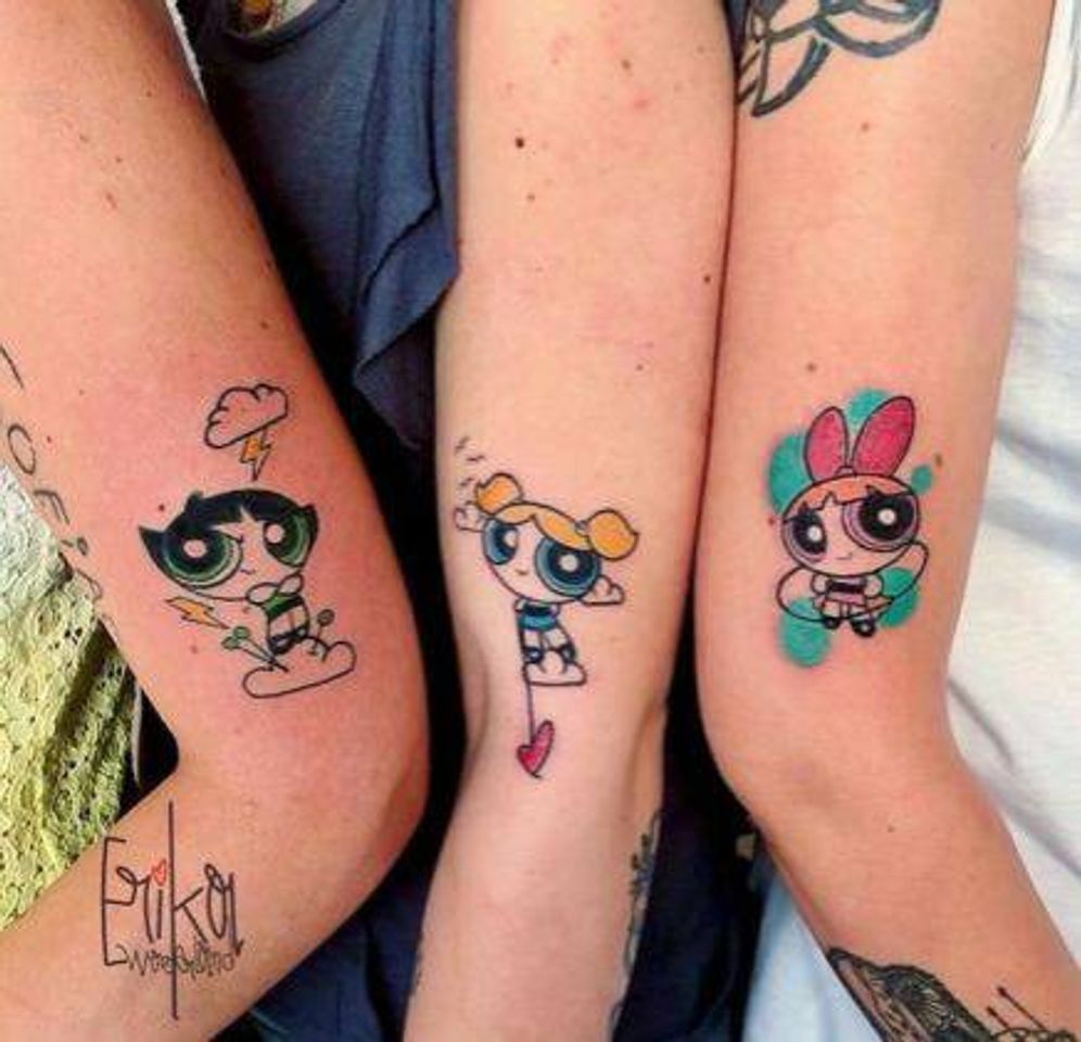 Moda Tatuagem com as amigas❤💙💚