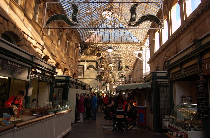 Place St Nicholas Market