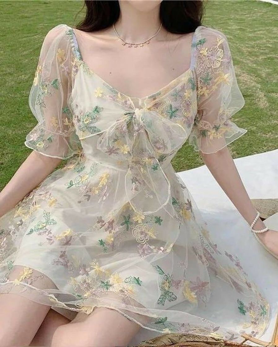 Social Aesthetic dress