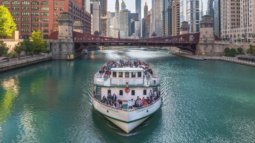 Place Chicago Architecture River Cruise