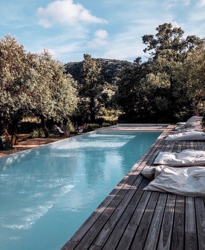 Lugar Cooking and Nature – Emotional Hotel
