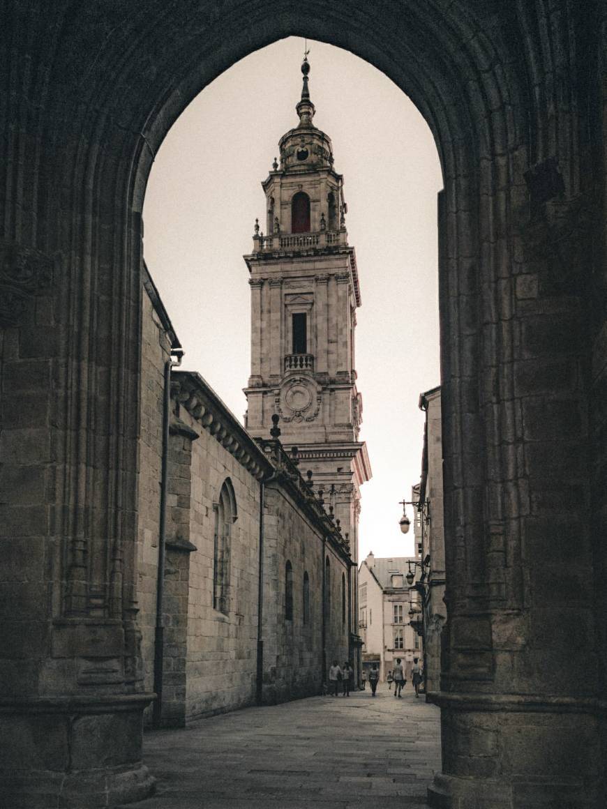 Place Plaza Santa María