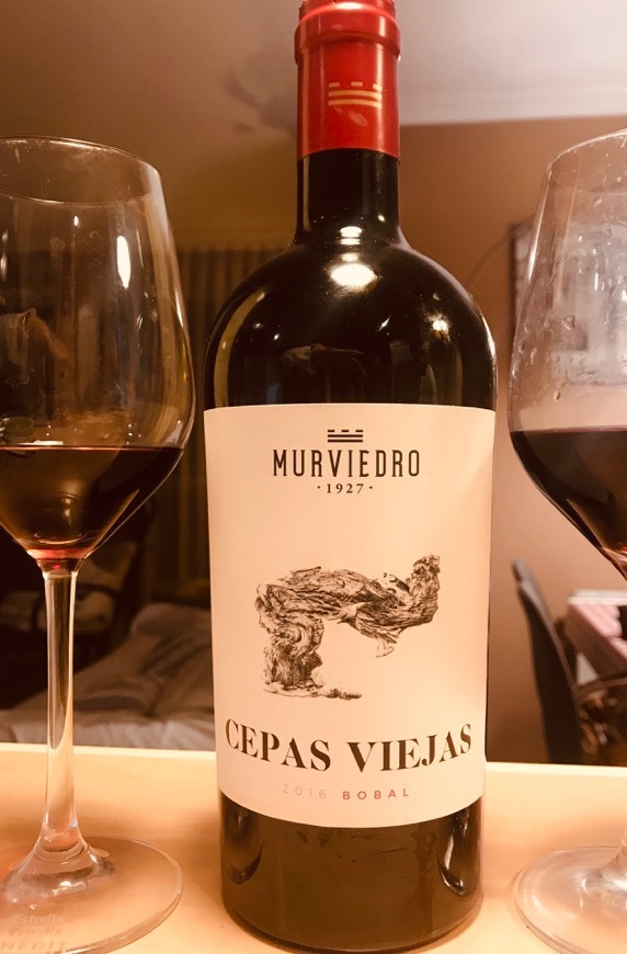 Productos Cepas viejas vino tinto elaborado con la variedad mencía