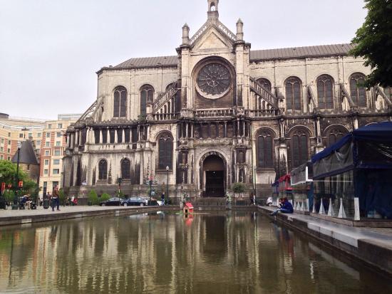 Place Saint Catherine Church