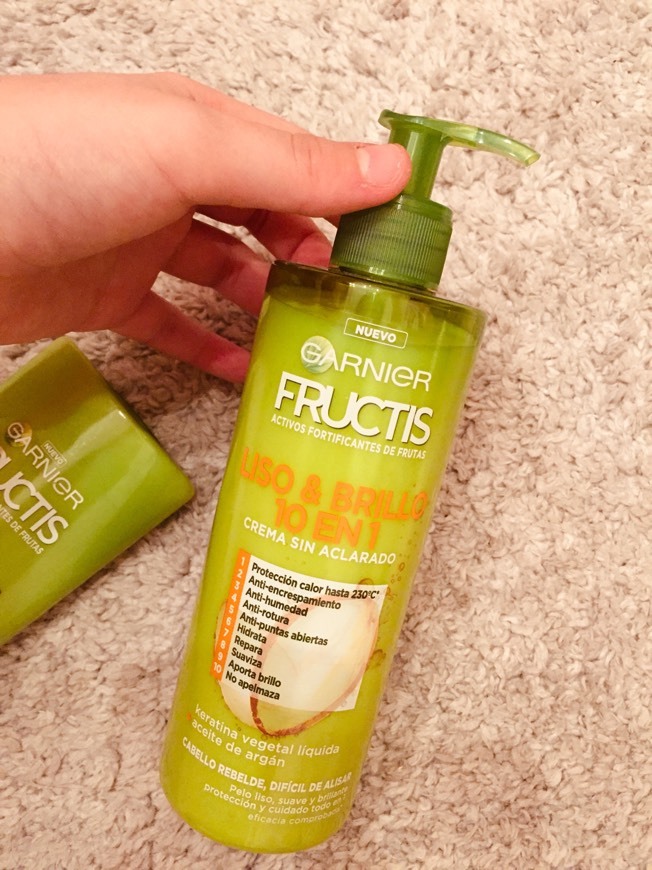 Beauty Garnier Fructis Liso & Brillo 10 en 1 Crema Sin Aclarado para