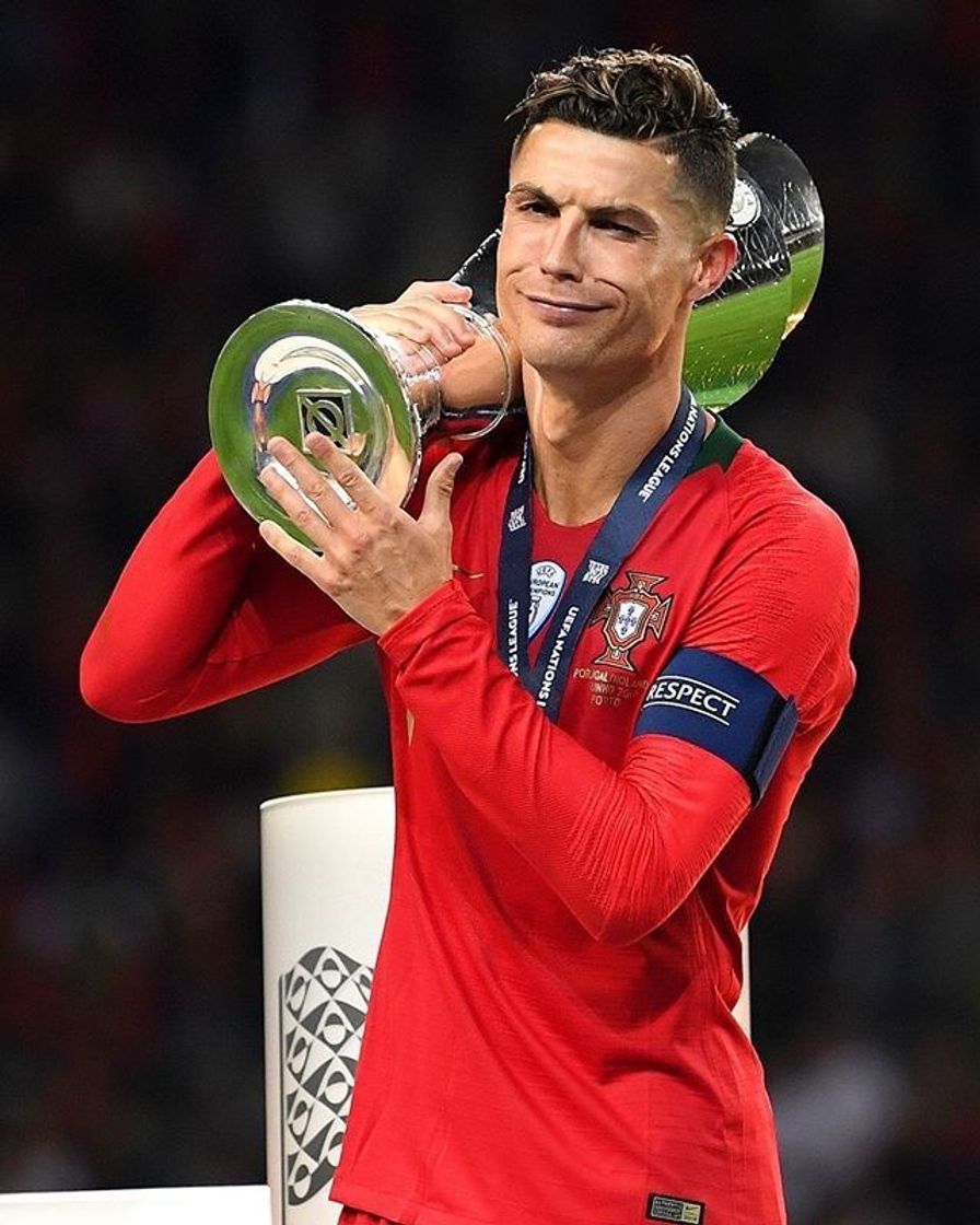 Moda 🇵🇹 - Cristiano Ronaldo 