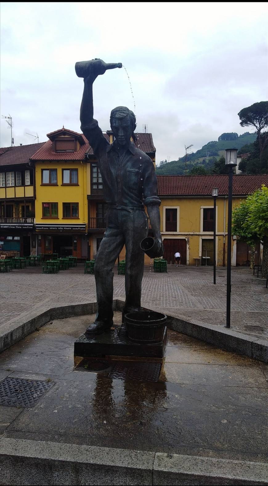 Place Mieres