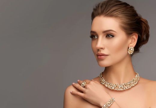 Vanessaflair jewelry 30%