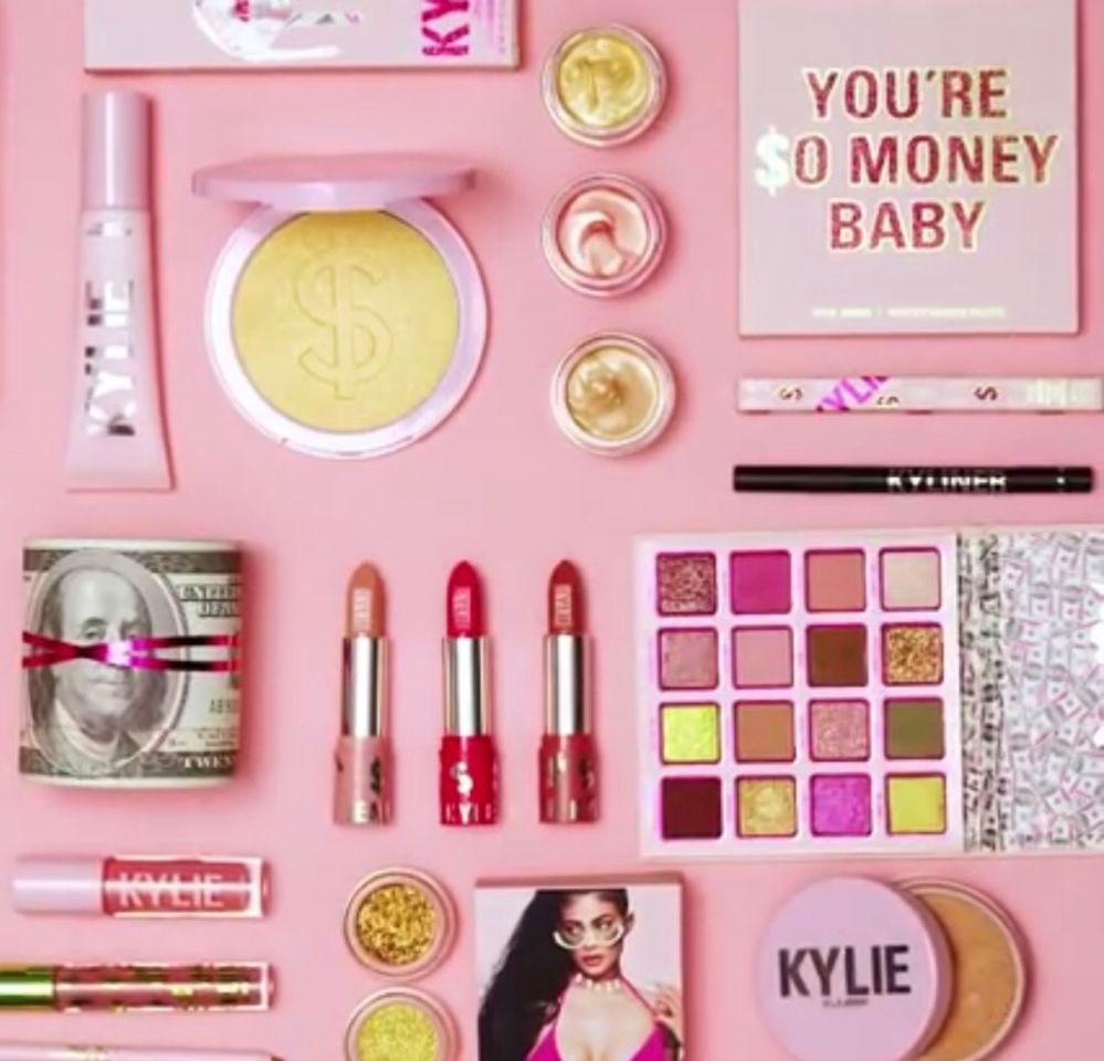 Products Kylie Jenner - Neceser de maquillaje