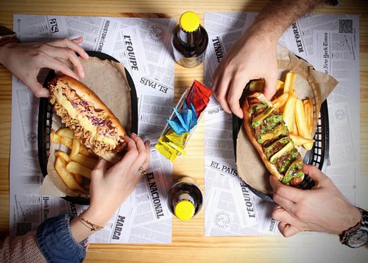 Restaurantes Paperboy Hot Dogs