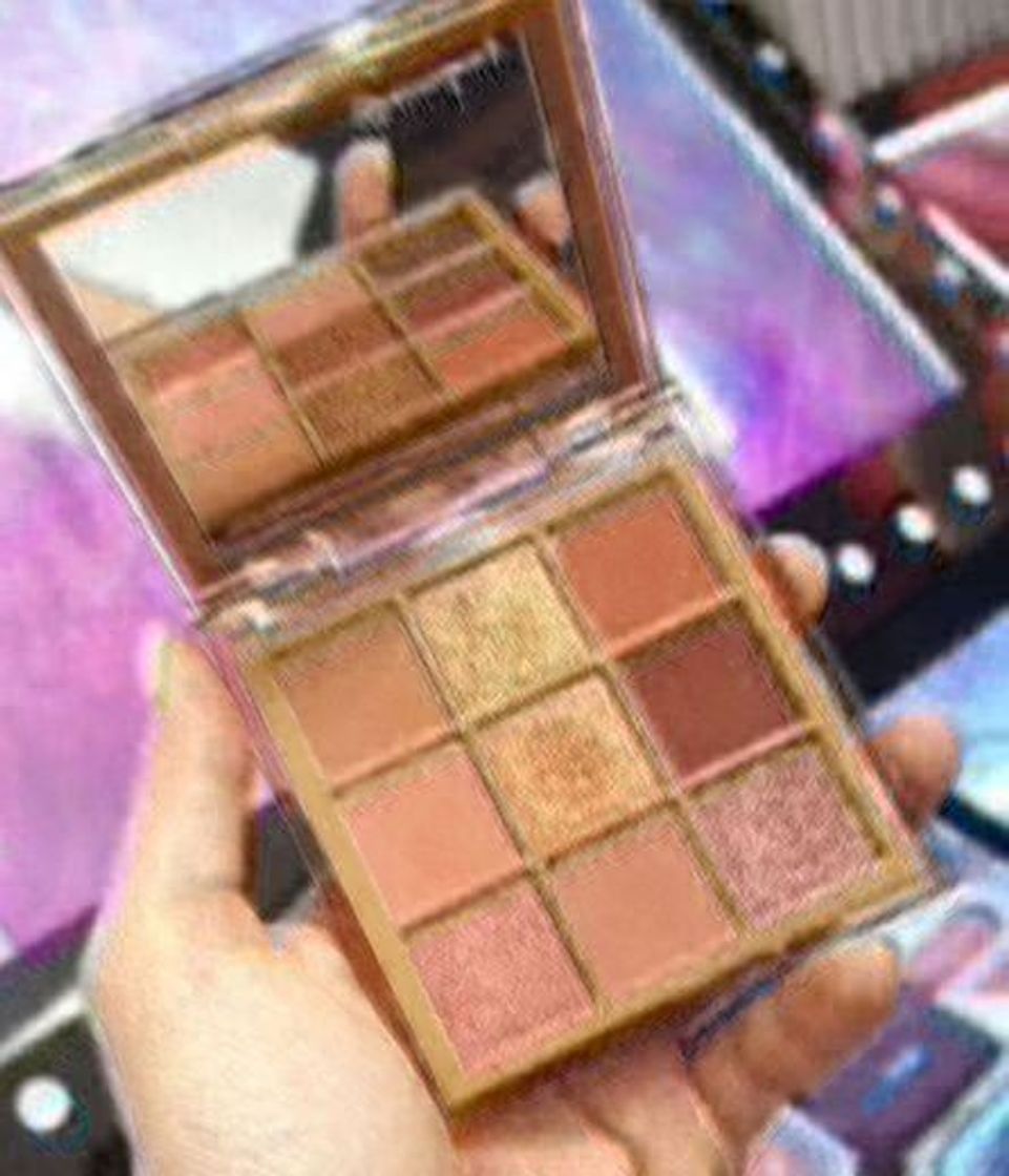 Social HUDA BEAUTY Nude Obsessions Eyeshadow Palette COLOR