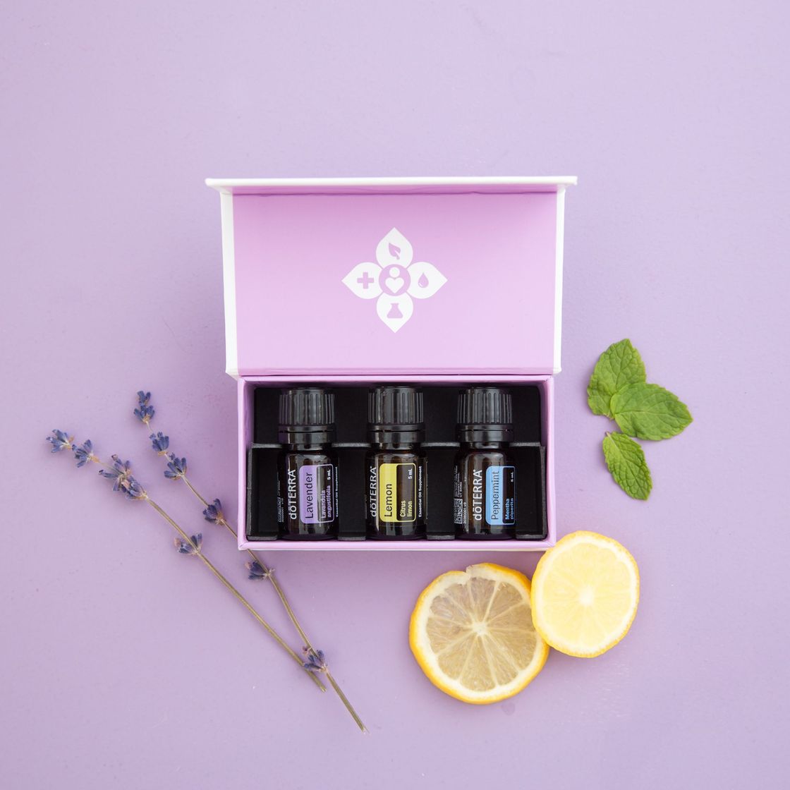 Social doTERRA Essential Oils Introductory Kit de 3 aceites.