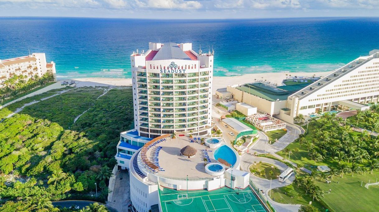 Place Seadust Cancun Family Resort