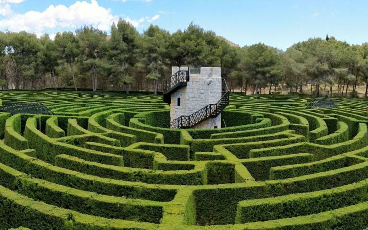 Lugar Laberinto del parque de Tentegorra