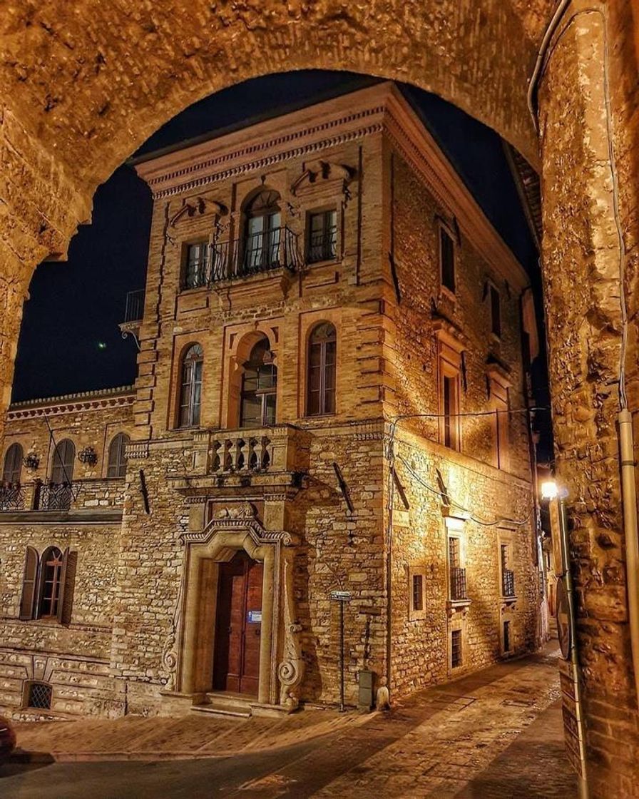 Place ChèriHomeAssisi apartment