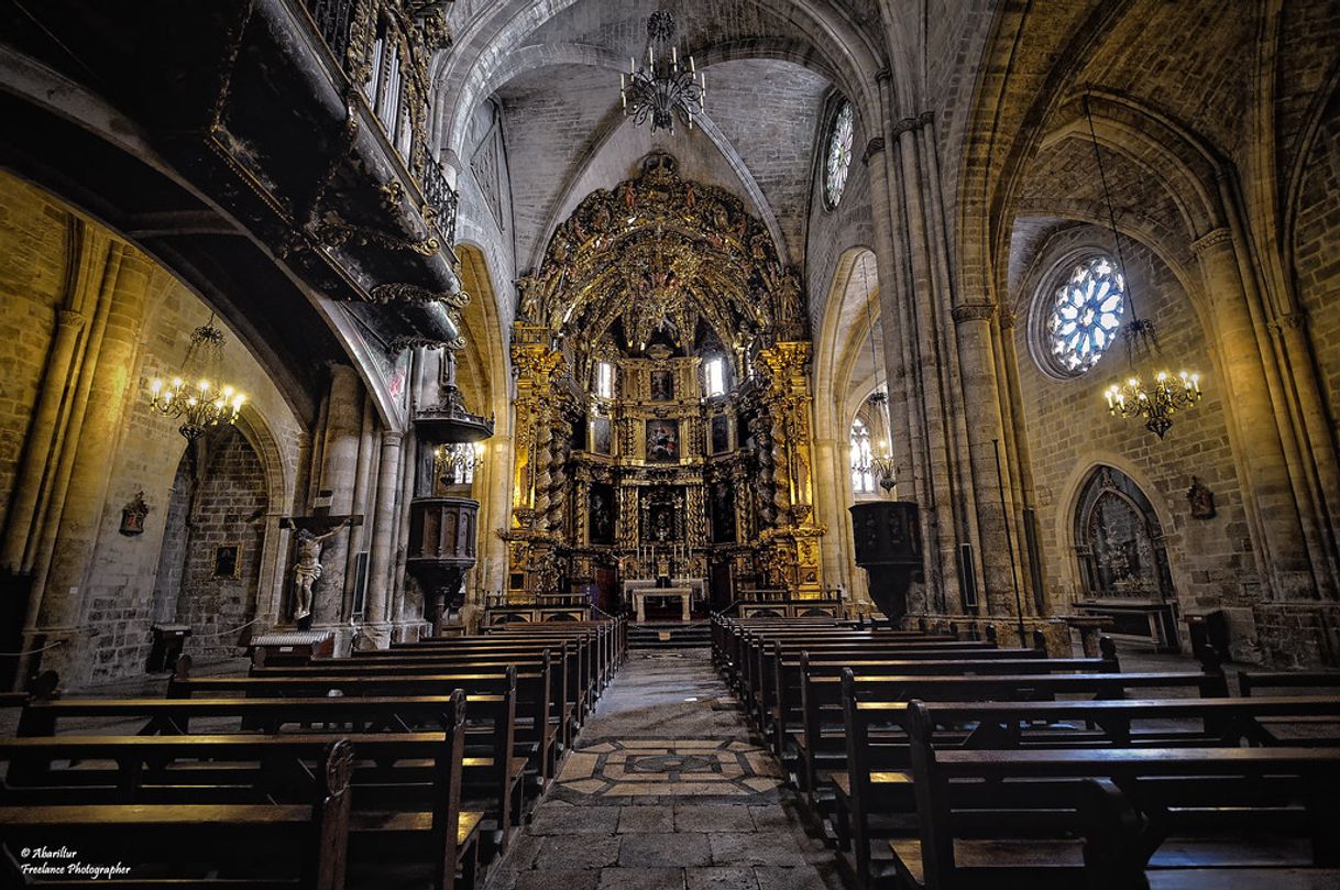 Place Iglesia de Santa María