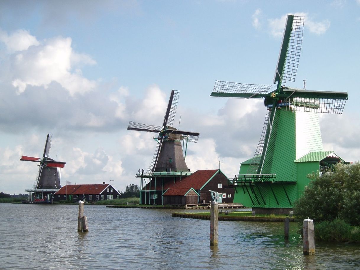 Place Holland Windmills