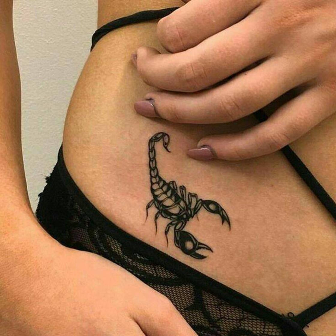 Fashion Scorpion tattoo