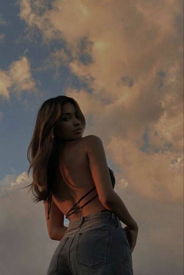 Fashion Foto com o céu de fundo😍