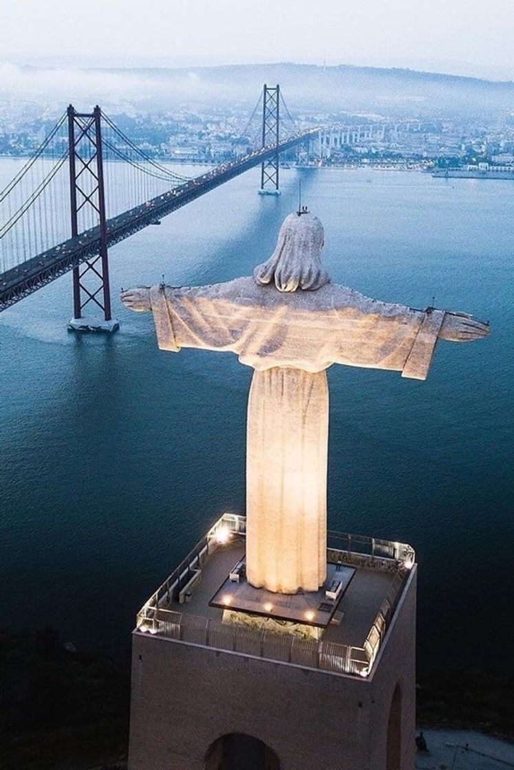 Fashion Cristo Rei Portugal 