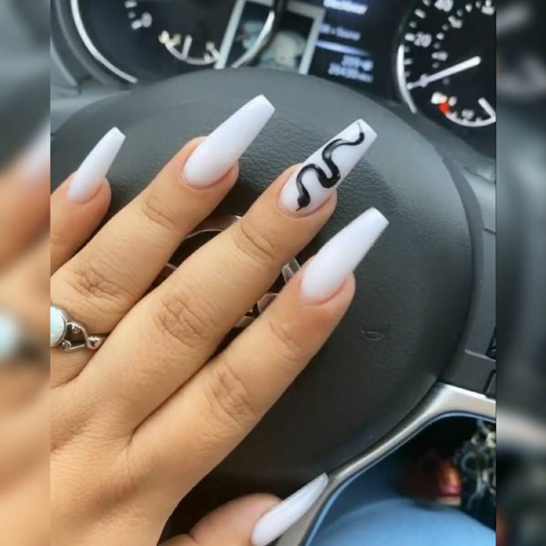 Fashion Esmalte branco 🤍