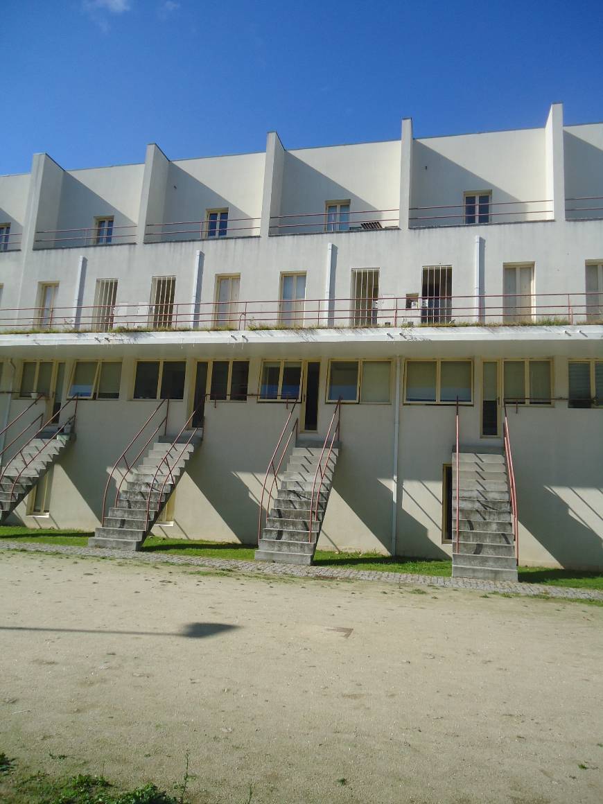 Place Associação De Moradores Do Bairro da Bouça