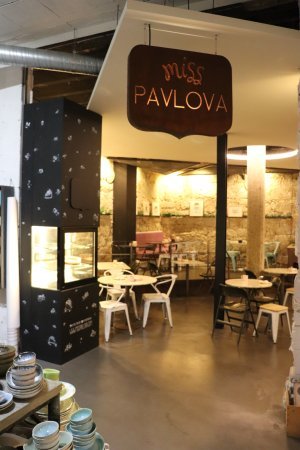 Restaurants Miss Pavlova