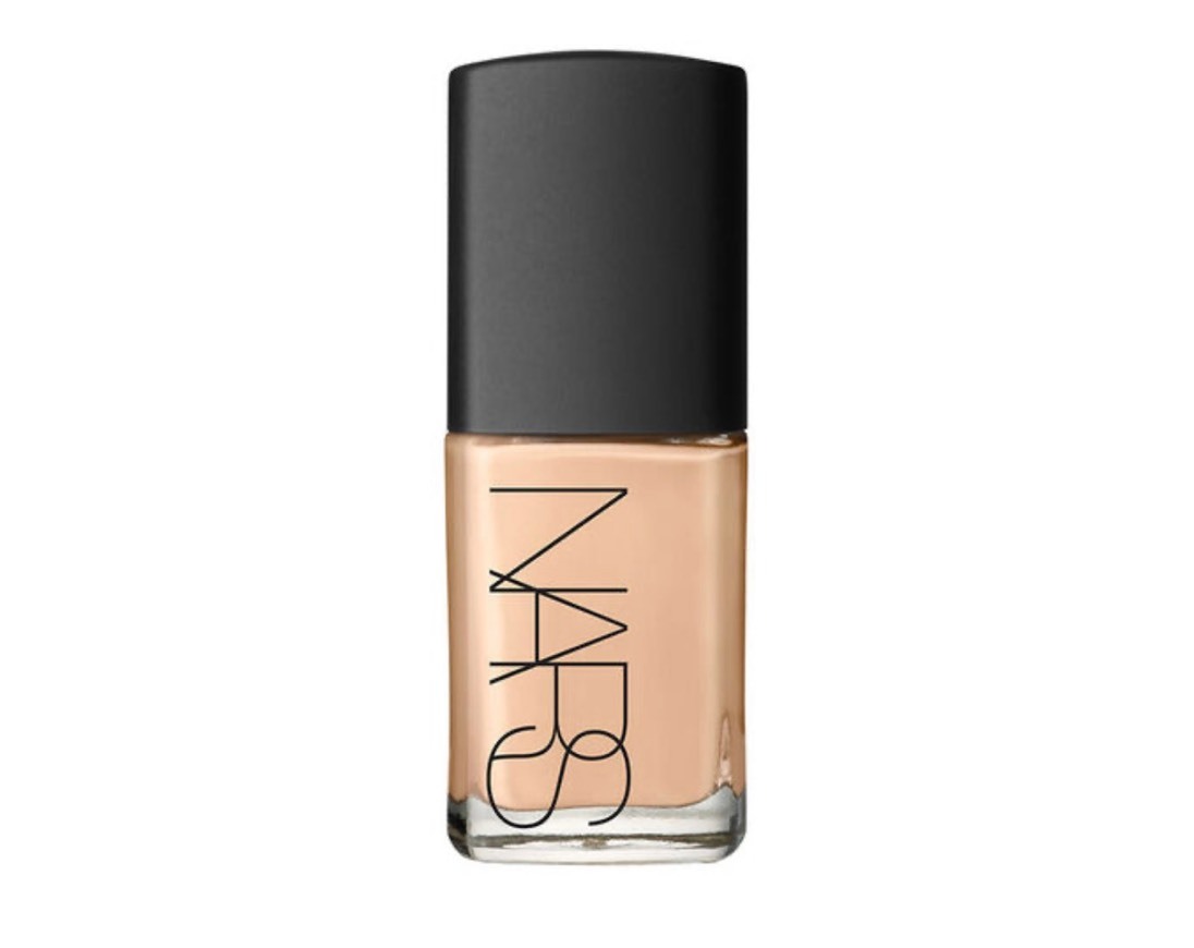 Moda Nars Foundation Sheer Glow