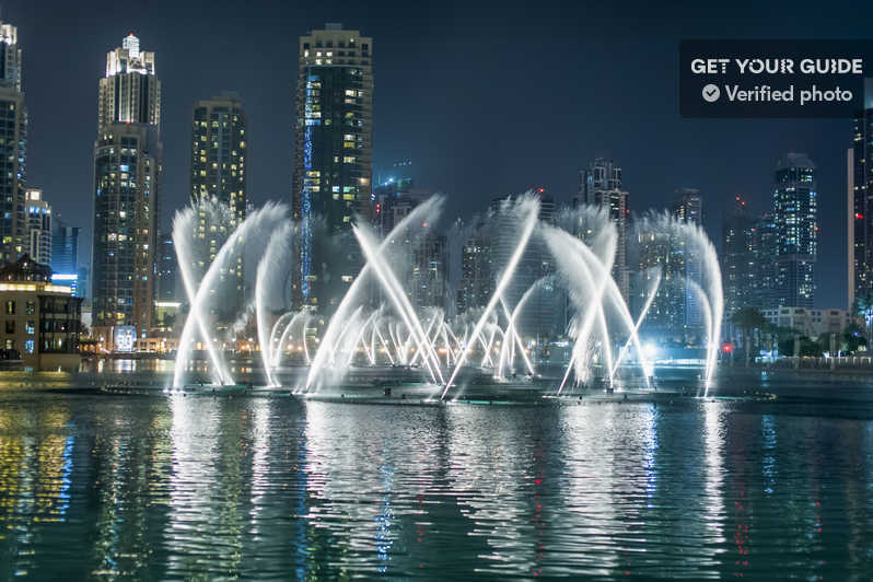 Place The Dubai Fountain