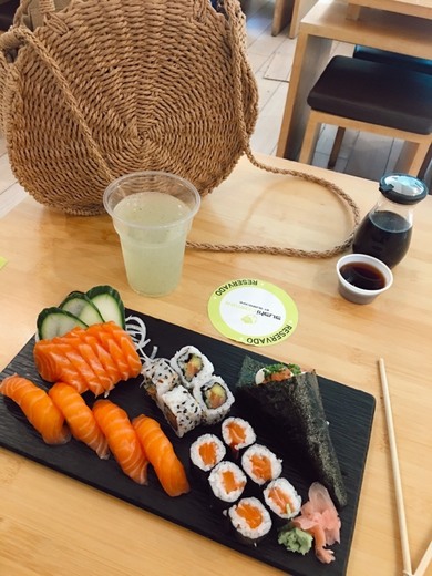Sushi Corner